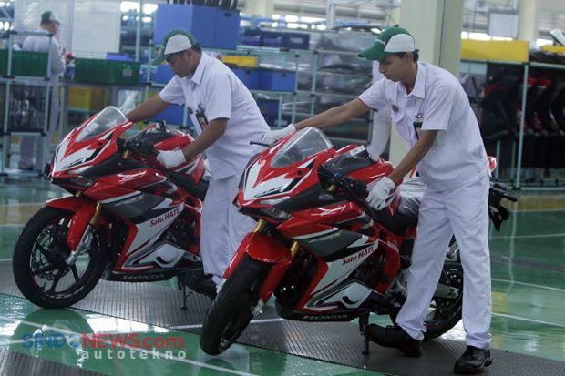 Honda CBR250RR Resmi Diproduksi di Pabrik Karawang