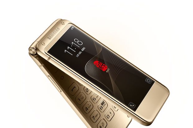 Samsung Kembali Hadirkan Ponsel Lipat