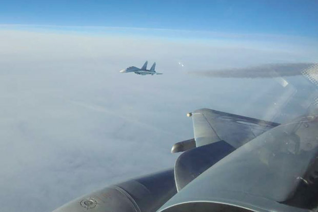 Jet Prancis 23 Kali Cegat Pesawat Tempur Rusia di Langit Baltik