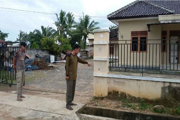 Rumah Wakil Ketua DPRD OKU Timur Ditembaki Perampok