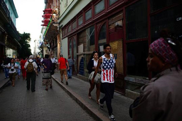 Akhiri Kebijakan Imigrasi Khusus Kuba