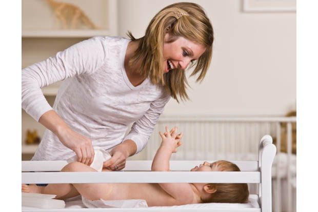 Ini Efek Samping Bersihkan Anak dengan Tisu Basah