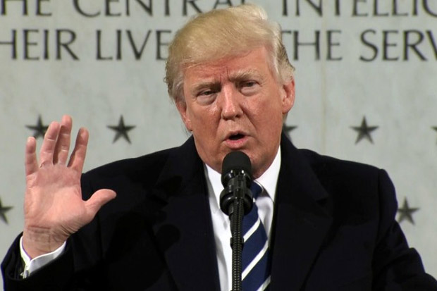 Bersitegang dengan Badan Intelijen, Trump Salahkan Media