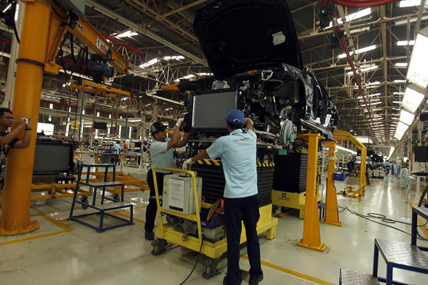 Mercedes-Benz Mulai Rakit Mobil di Indonesia