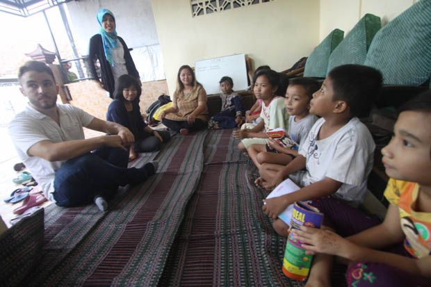 Seluruh Kelurahan di Kediri Ada Pusat Pendidikan Bahasa Inggris