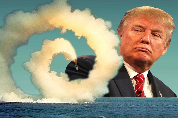 Pegang Kode, Trump Bisa Luncurkan 900 Bom Nuklir dalam 10 Menit
