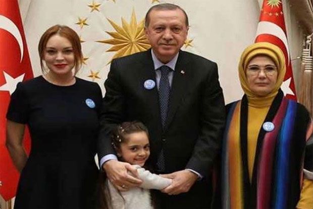 Bertemu Presiden Erdogan, Lindsay Lohan Bahas Pengungsi Suriah