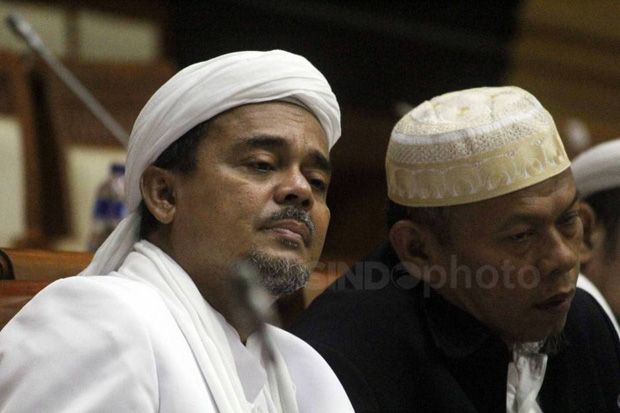 Habib Rizieq Diperiksa terkait Kasus Makar di Polda Metro Jaya