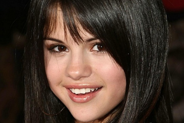 Sapa Fans, Selena Gomez Siapkan Lagu It Aint Me