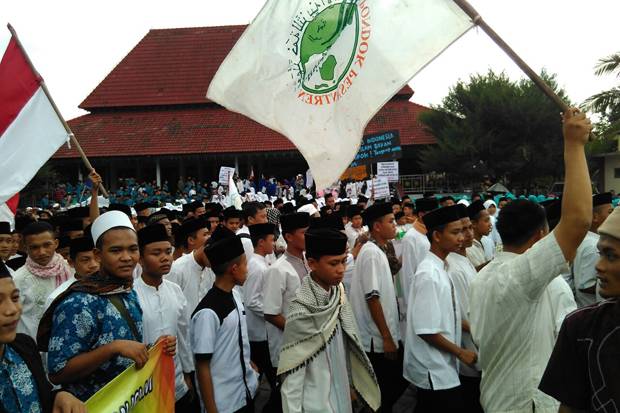 Gelar Aksi Bela Ulama di Pasuruan, Ribuan Santri Siap Putihkan Jakarta