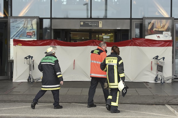Puluhan Orang Terpapar Racun Misterius di Bandara Hamburg