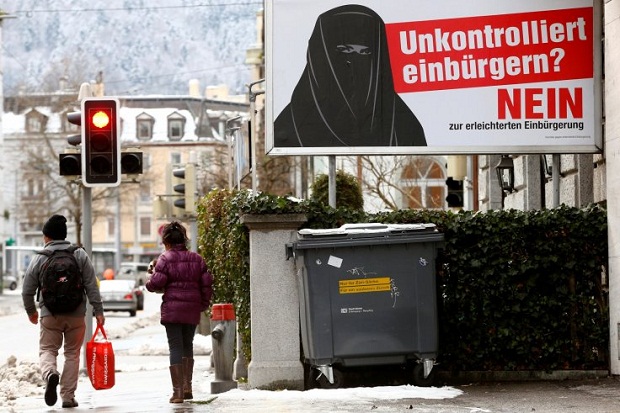 Swiss Menolak Takut Islam, Mudahkan Imigran Jadi Warga Negara