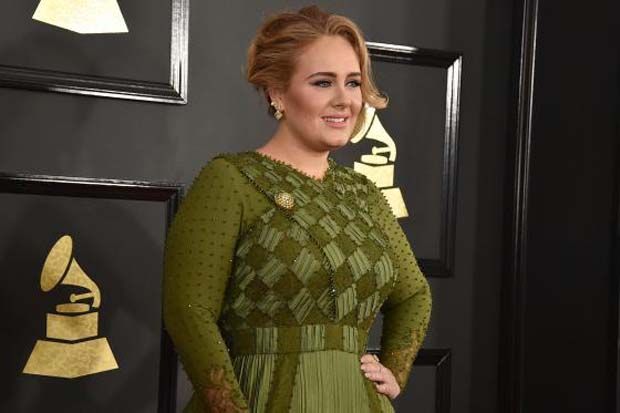Wow! Gaun Adele Saat Grammy Awards 2017 Dibuat 1600 Jam
