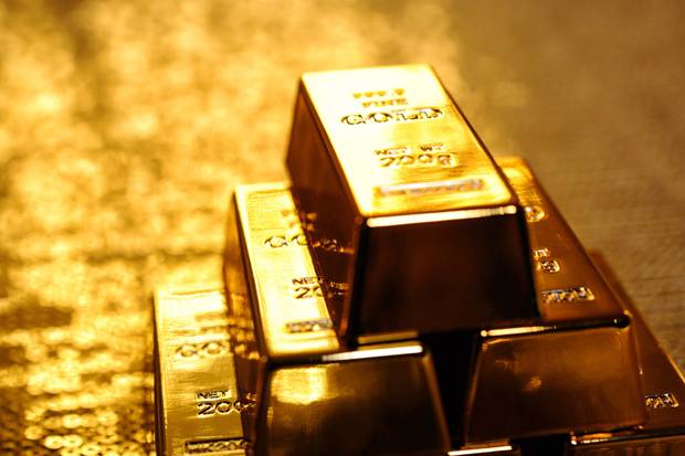 Harga Jual Emas Antam Turun Rp1.000, Emas Dunia Naik Tipis