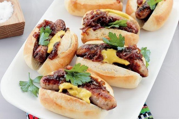 Mini Hot Dog BBQ, Kreasi Menu Bekal Anak