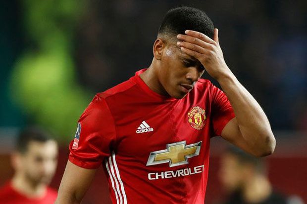 Martial Tepis Rumor Hengkang dari United