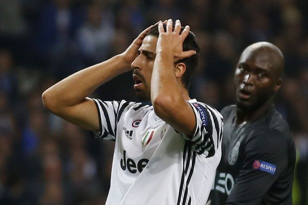 Babak I: Juventus Belum Mampu Tundukkan 10 Pemain Porto