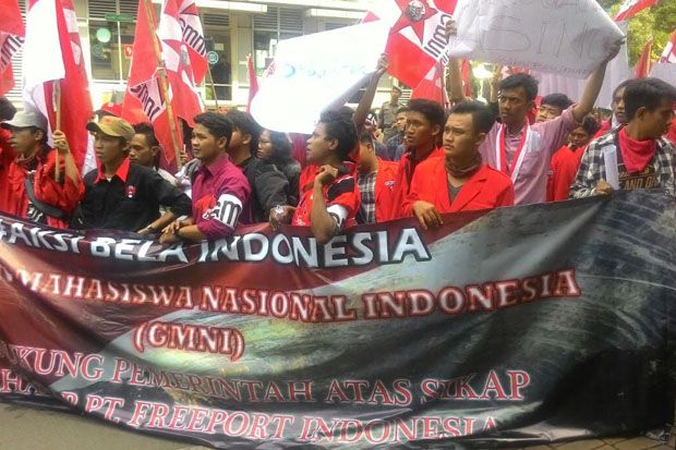 Mahasiswa Protes Kekayaan Alam Indonesia Dikelola Asing