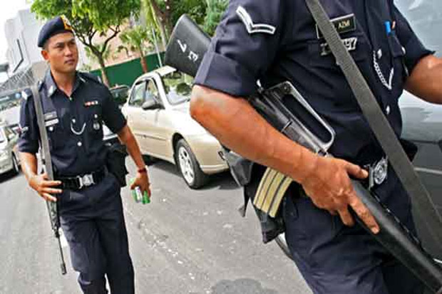 Polisi Malaysia Dilaporkan Gerebek Apartemen di Pinggiran Kuala Lumpur