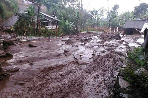 Dua Korban Hilang akibat Banjir Kendal Ditemukan Selamat