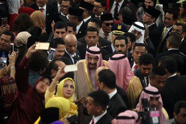 Raja Salman Bertemu 36 Tokoh Agama dan Ulama, Ini Daftarnya