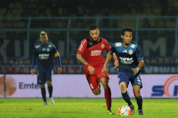 Semen Padang Tundukkan Arema FC Sekaligus Perpanjang Rekor
