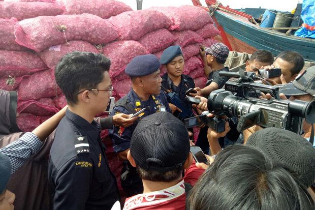 Bea Cukai Kembali Gagalkan Penyelundupan 30 Ton Bawang Merah Ilegal