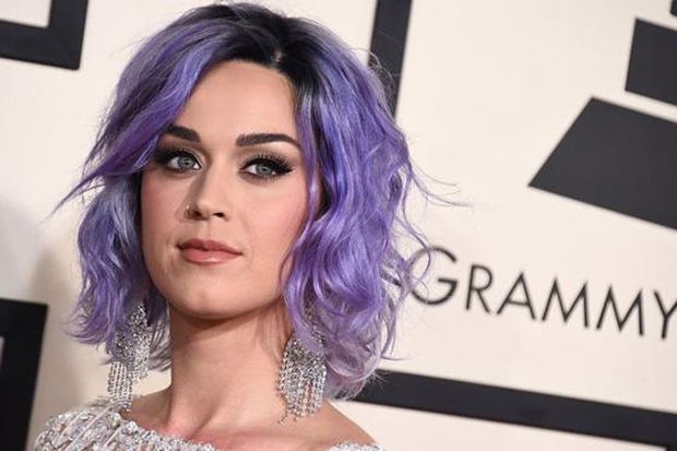 Putus Cinta, Katy Perry Ubah Gaya Rambut