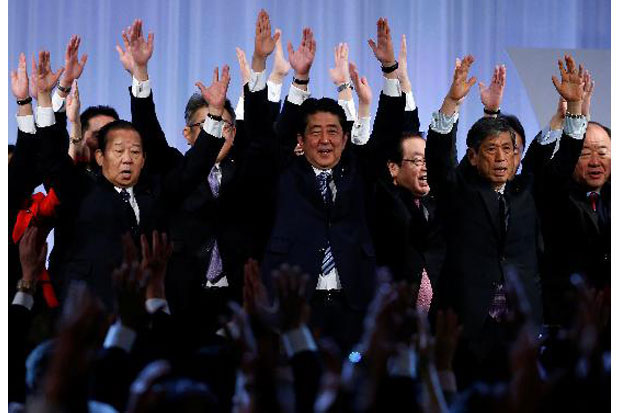 Abe Dapat Memimpin Jepang hingga 2021