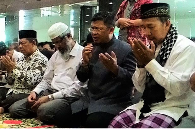 Zakir Naik Kagum dengan Keramahan Umat Islam Indonesia