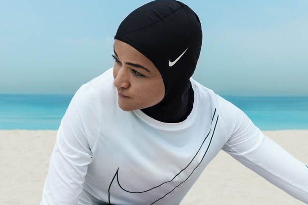 Nike Hadirkan Hijab untuk Olahraga