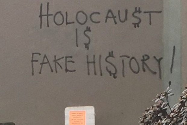 Serangan Anti Semit di AS, Sebuah Sinagoga Dirusak