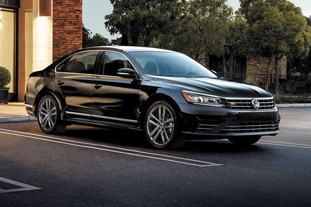 Volkswagen Resmi Perkenalkan Sedan Passat Terbaru