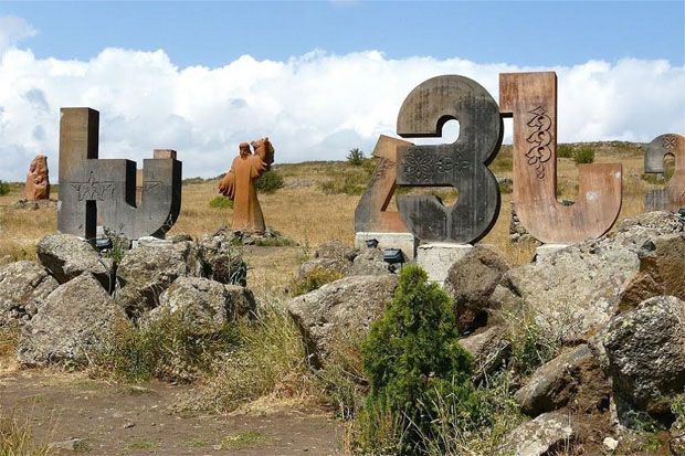 Yuk! Liat Monumen Alfabet di Armenia