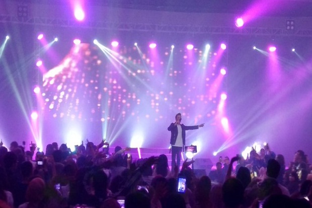 Shane Filan Hapus Kerinduan Fans lewat Lagu Westlife