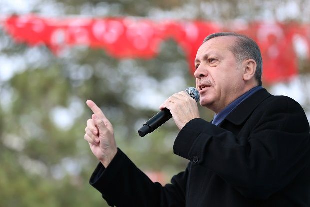 Erdogan Minta Warga Turki di Eropa Punya Banyak Anak