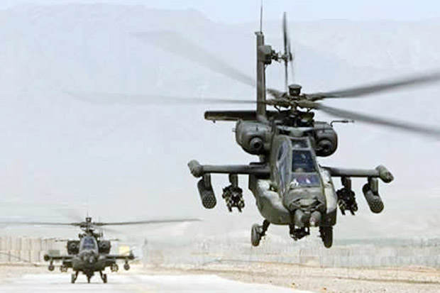 Pemberontak Houthi Tembak Jatuh Helikopter Apache Saudi