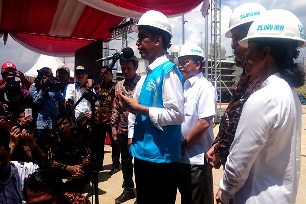 Presiden Jokowi Awasi 34 Proyek Listrik Mangkrak