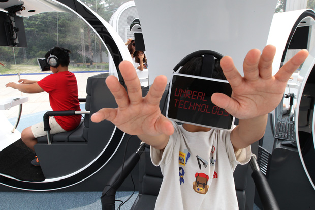 Penggunaan Teknologi VR Dinilai Berdampak Buruk