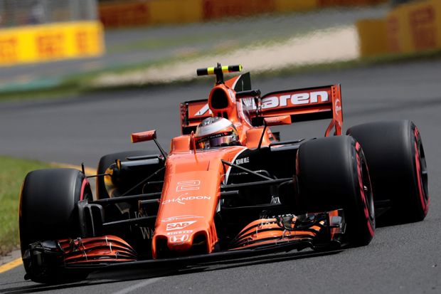 Niki Lauda Enggan Tanggapi Isu Mercedes Suplai Mesin ke McLaren
