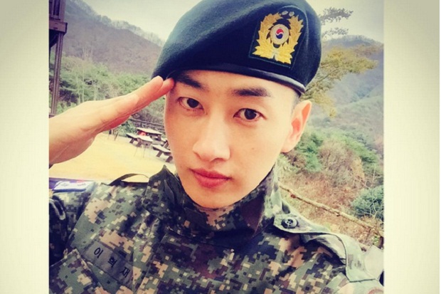 Eunhyuk Suju Beramal untuk Veteran Tentara Korea