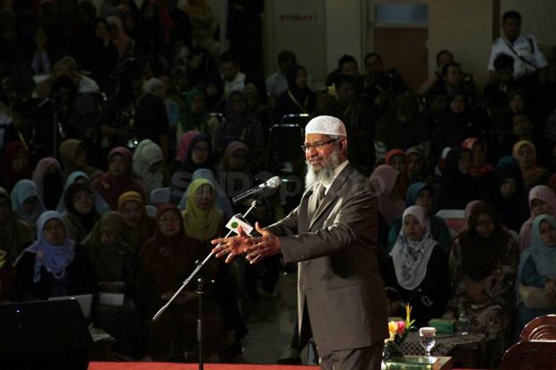 Zakir Naik: Poligami Boleh dalam Islam, tapi...