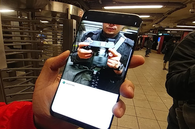 Samsung Klaim Bixby di S8 Lebih Canggih dari Siri