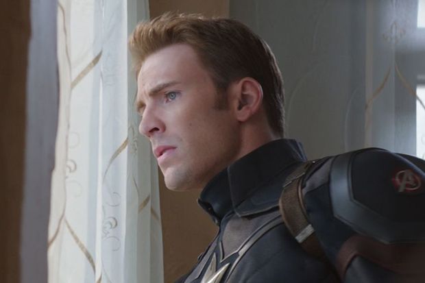 Chris Evans Pastikan Akhiri Perannya Sebagai Captain America