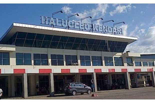 Penyambutan Wali Kota Kendari Terpilih di Bandara Berlangsung Ricuh