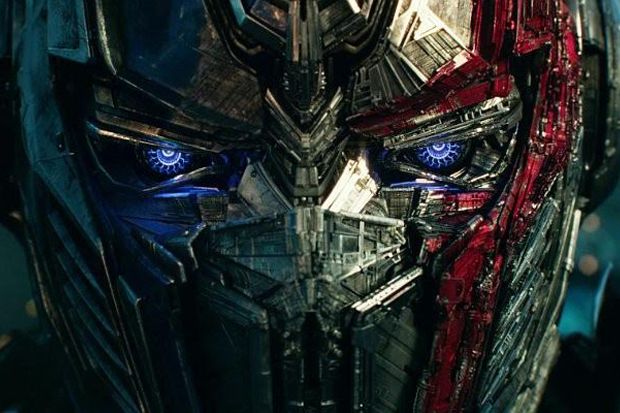 Perang Hebat Robot dan Manusia di Film Terakhir Transformers