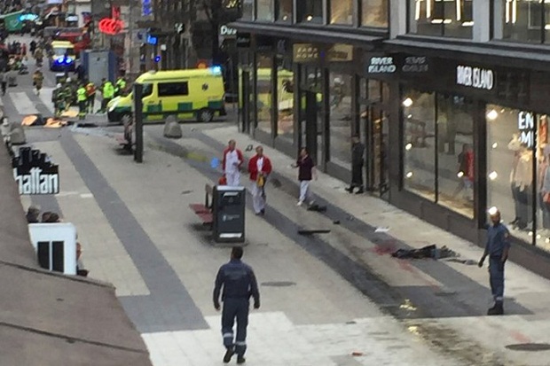 Serangan Teroris via Truk Landa Stockholm, 3 Pejalan Kaki Tewas