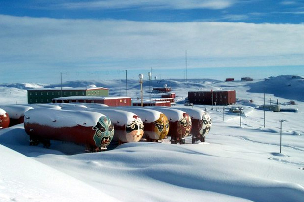 China Bakal Bangun Lapangan Terbang Pertama di Antartika