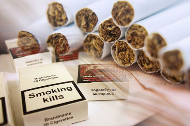Petani Tembakau Menentang Kemasan Rokok Polos