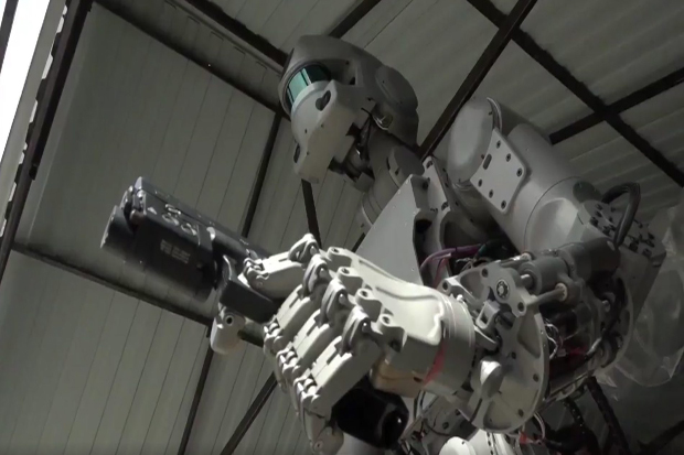 Rusia Produksi Robot Tempur Melebihi Terminator